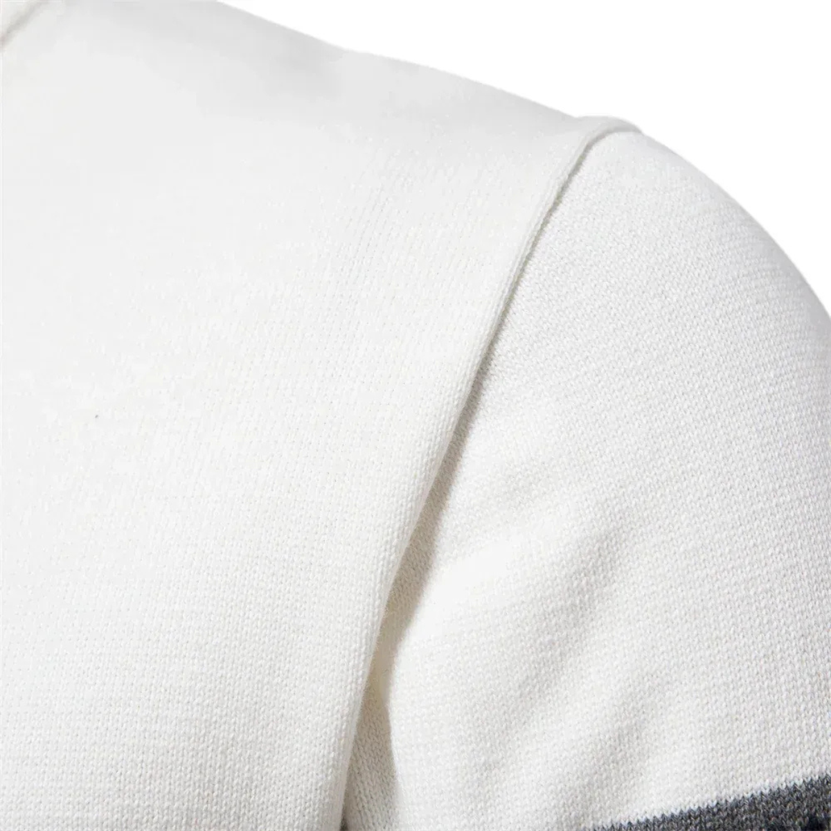 VogeLuxe | Men’s Retro Quarter-Zip Sweater 6