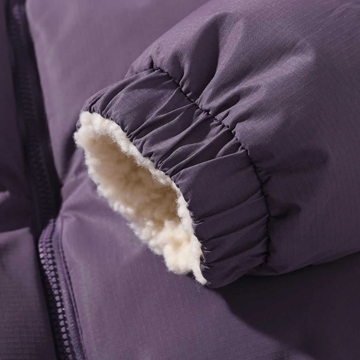 VogeLuxe | Men’s Reversible Puffer Jacket 2