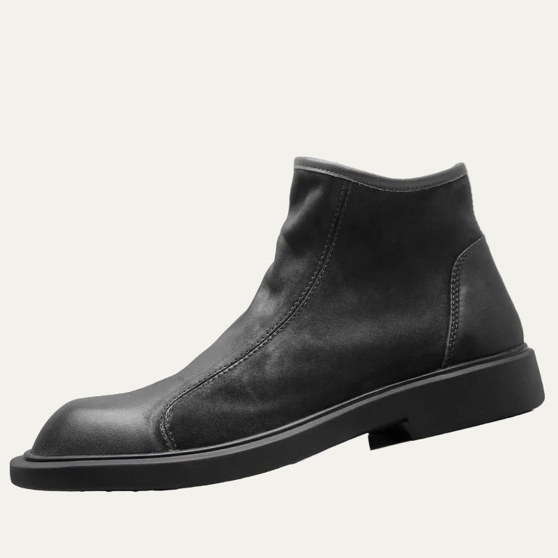 VogeLuxe | Men’s Sleek Leather Ankle Boots 1