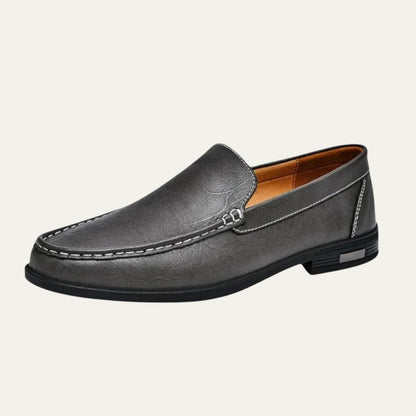 VogeLuxe | Men’s Slip-On Moc-Toe Loafer 3