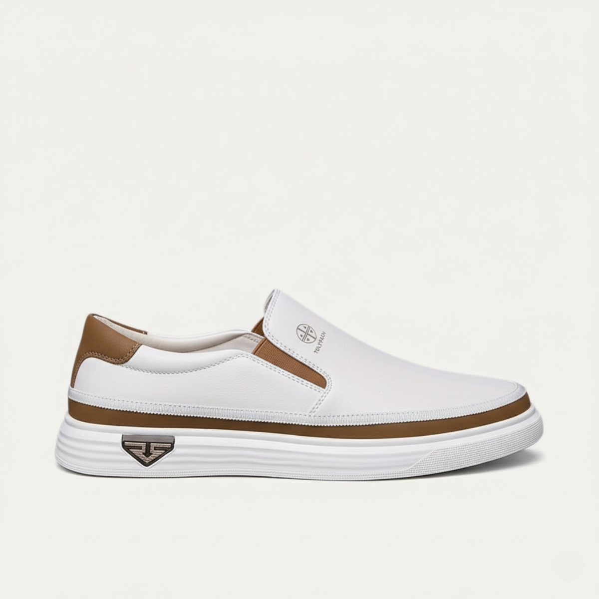 VogeLuxe | Men’s Slip-On Sneaker 2