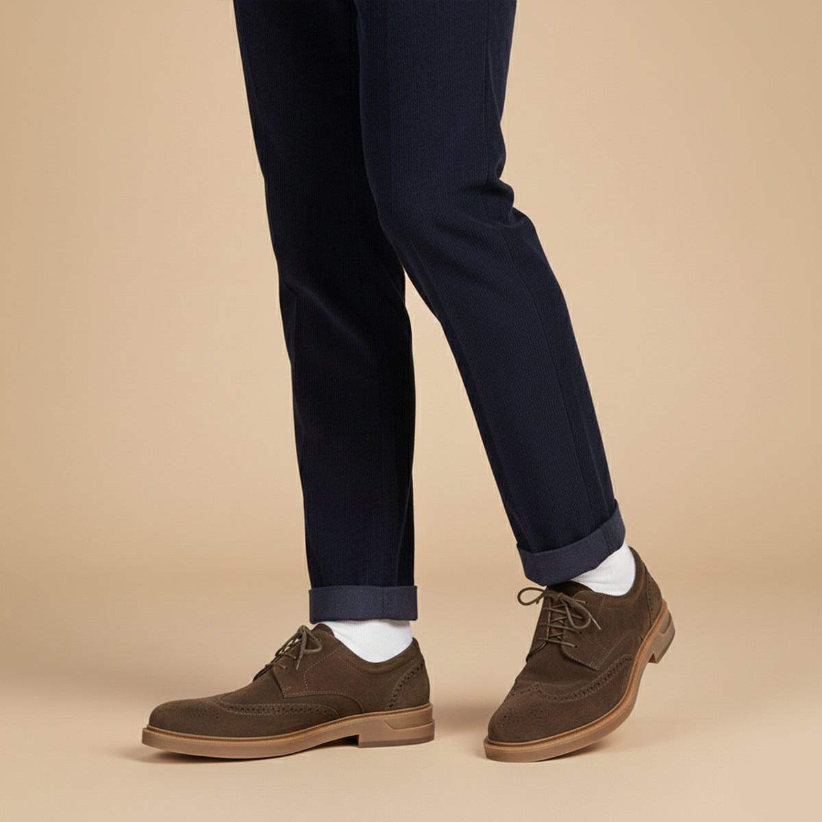 VogeLuxe | Men’s Smart Suede Wingtip Brogues 5