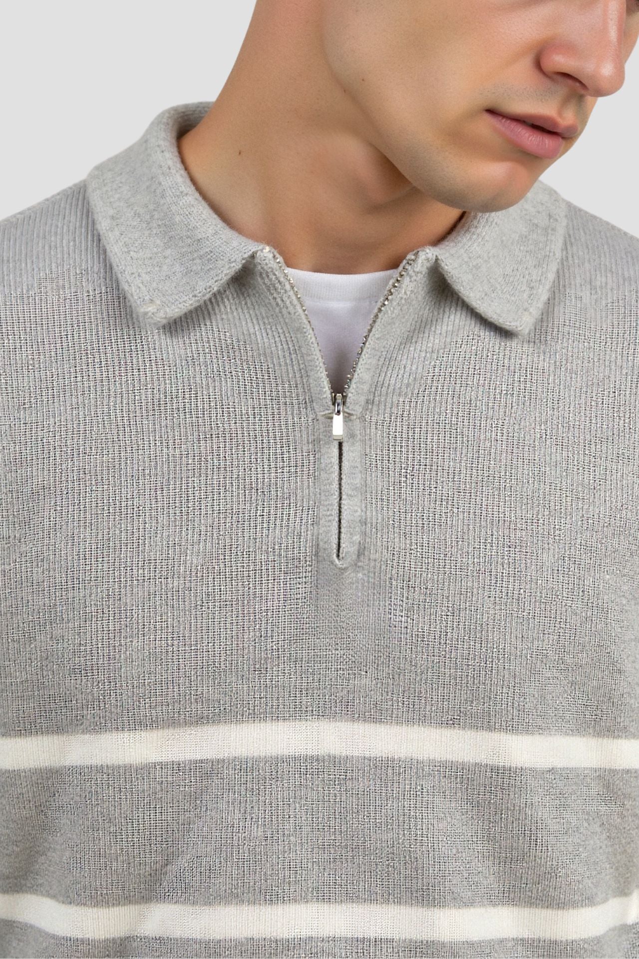 VogeLuxe | Men’s Striped Half-Zip Sweater 3