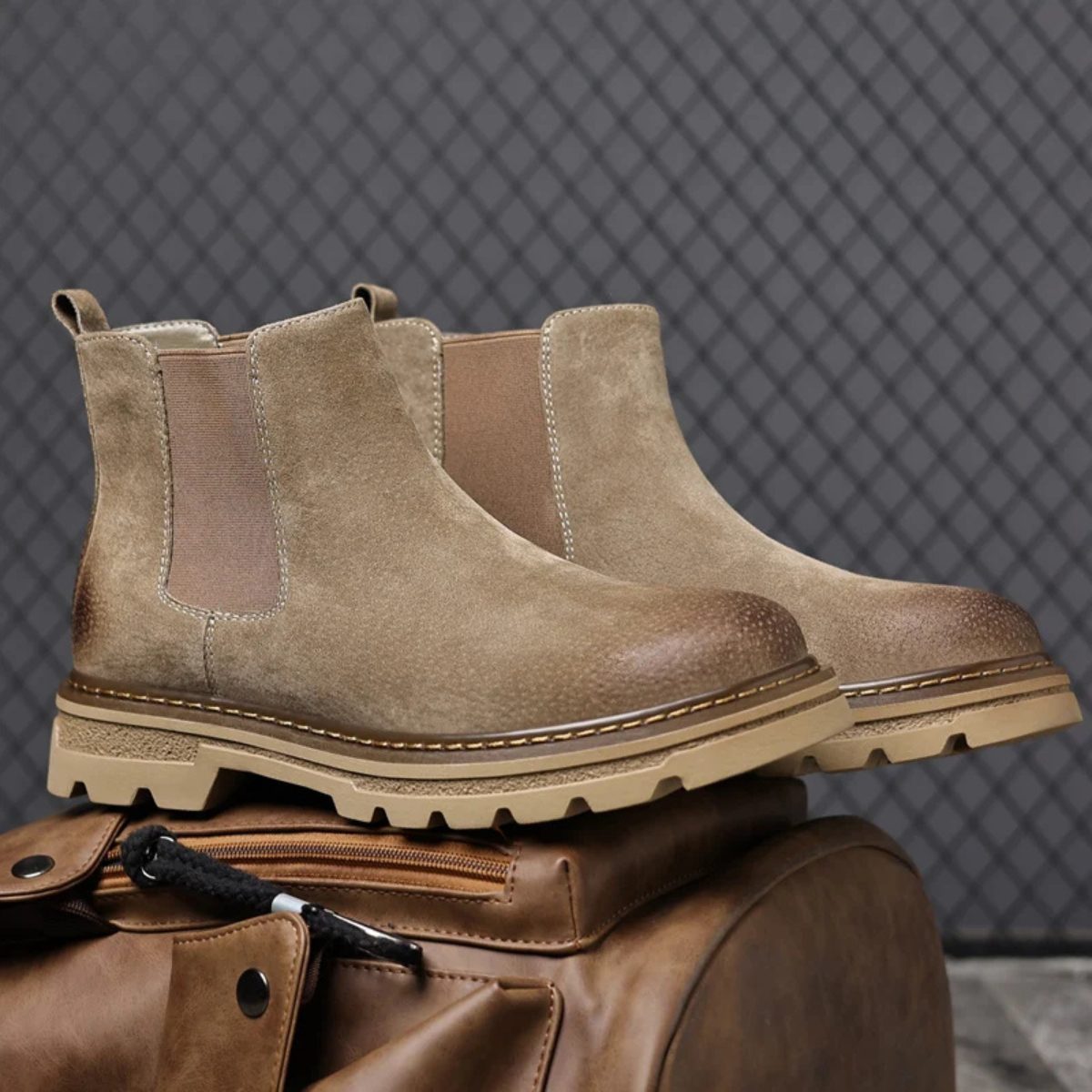 VogeLuxe | Men’s Suede Chelsea Boots 3