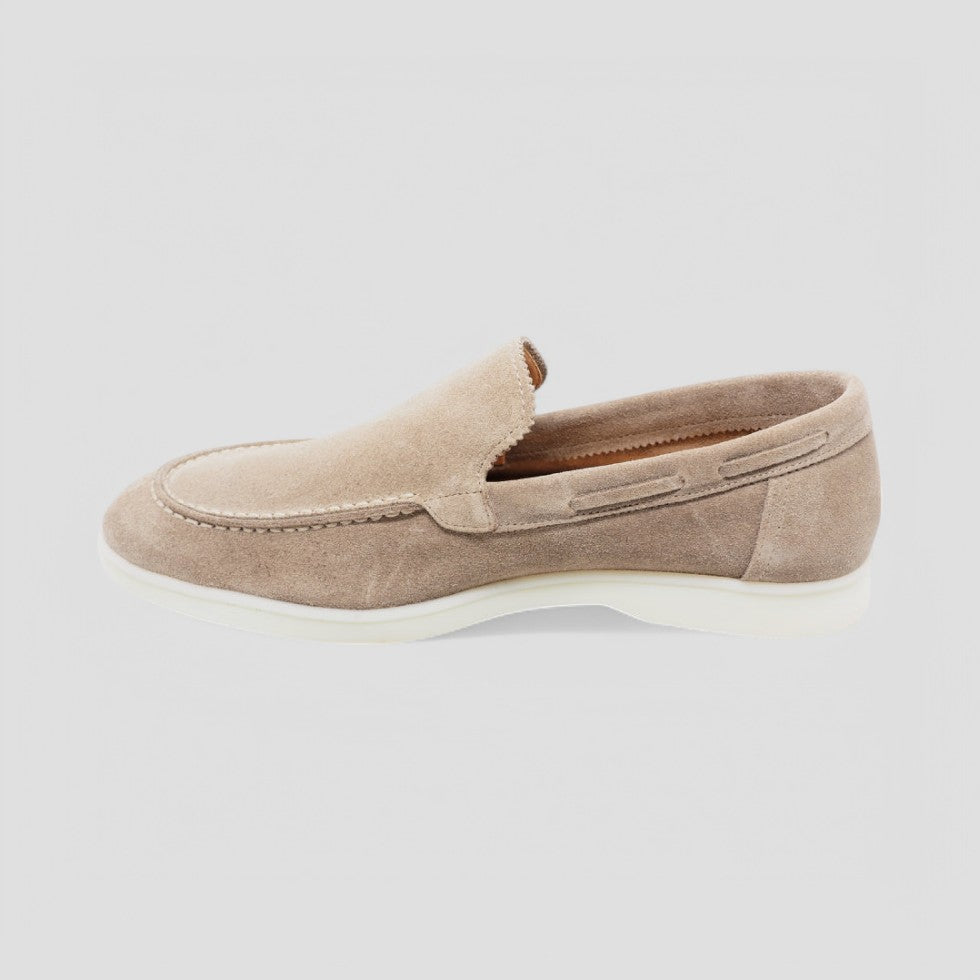 VogeLuxe | Men’s Suede Driving Loafers 1