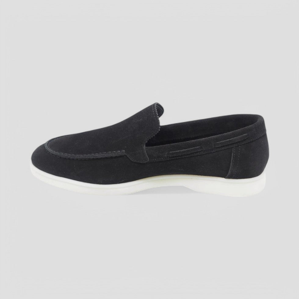 VogeLuxe | Men’s Suede Driving Loafers 3