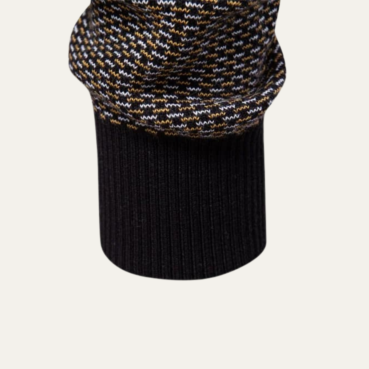 VogeLuxe | Men’s Textured Quarter Zip Sweater 5