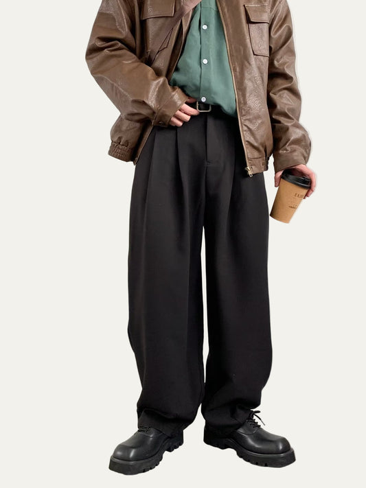 VogeLuxe | Men’s Wide-Leg Pleated Trousers 0