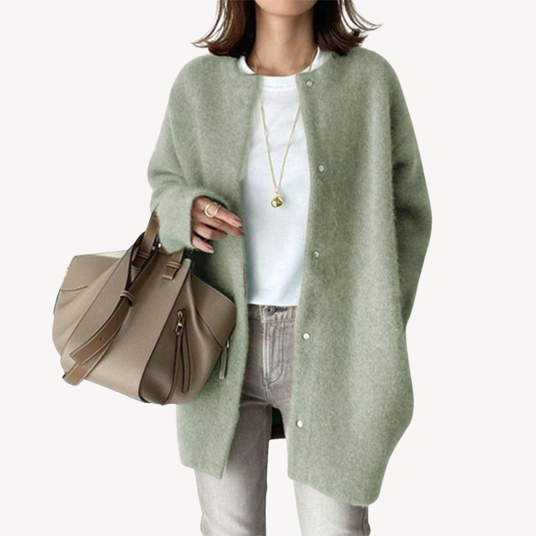 VogeLuxe | Women’s Cozy Cashmere Cardigan 3