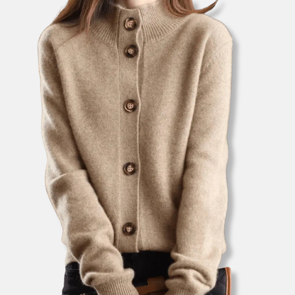 VogeLuxe | Women’s Cozy Cropped Cardigan 1