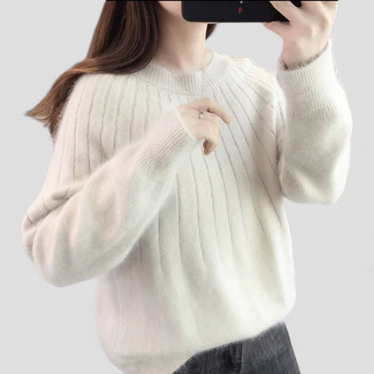 VogeLuxe | Women’s Cozy Solid Lined Sweater 0