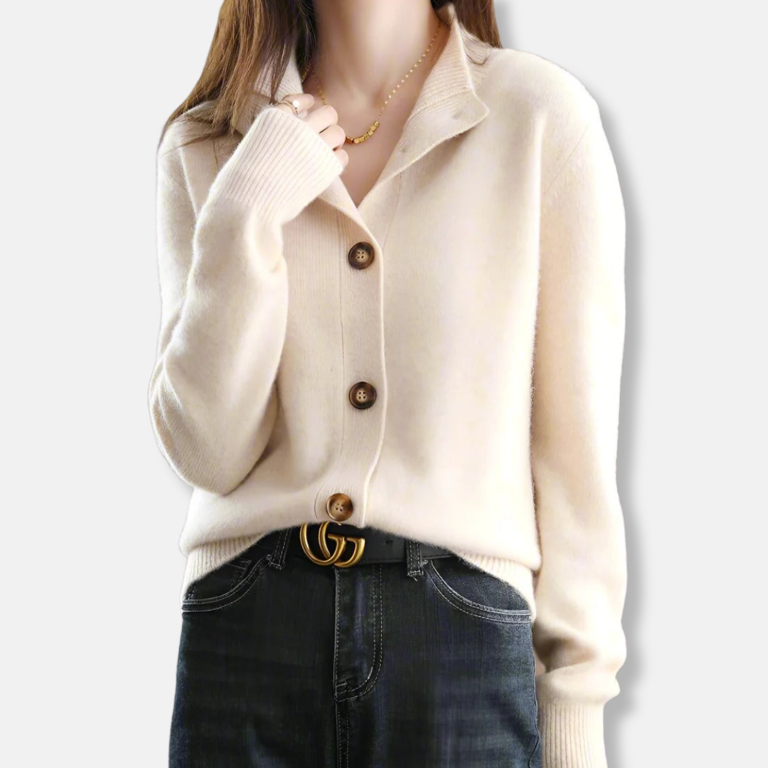VogeLuxe | Women’s Cropped Knit Button Cardigan 1