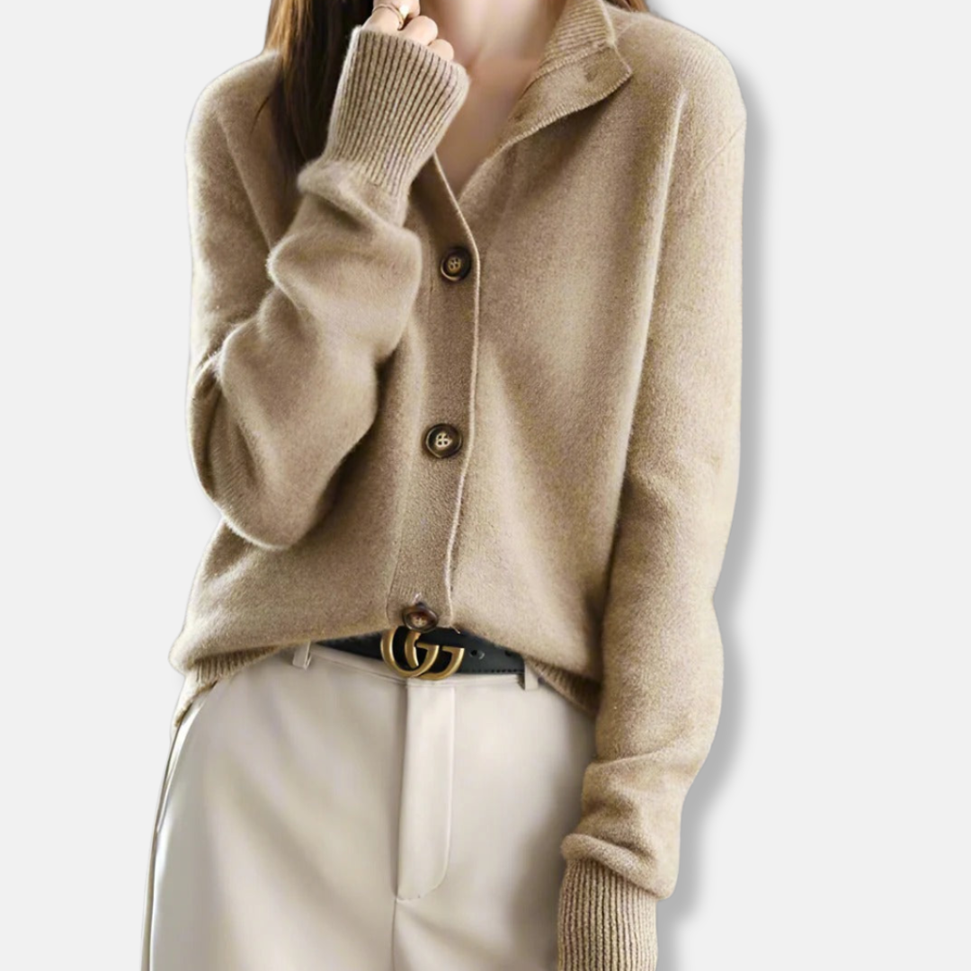 VogeLuxe | Women’s Cropped Knit Button Cardigan 3