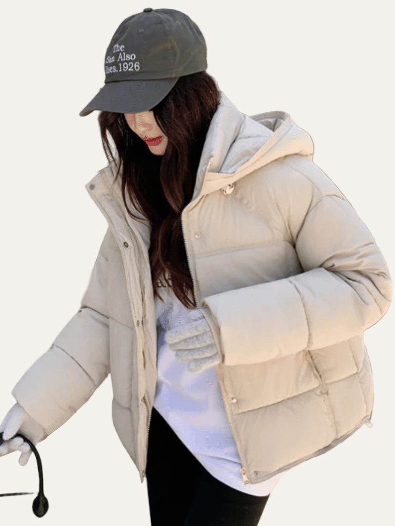 VogeLuxe | Women’s Oversized Cropped Puffer Jacket 2