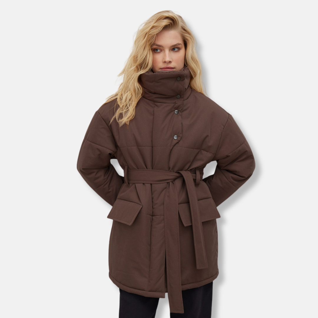 VogeLuxe | Women’s Oversized Quilted Puffer Jacket 3
