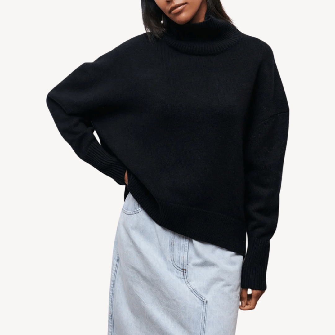 VogeLuxe | Women’s Oversized Turtleneck Sweater 2