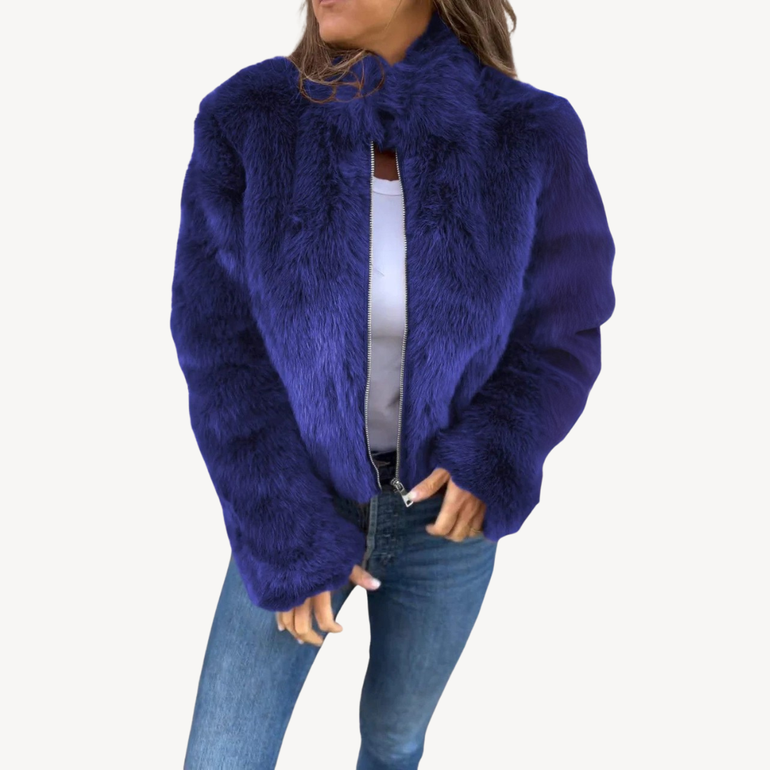 VogeLuxe | Women's Plush Winter Jacket 1