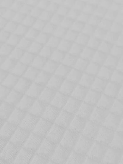 VogeLuxe | Women’s Quilted Christmas Tree Graphic Sweatshirt 3