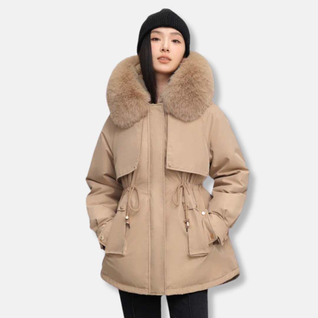 VogeLuxe | Women’s Short Fur-Trimmed Parka 2