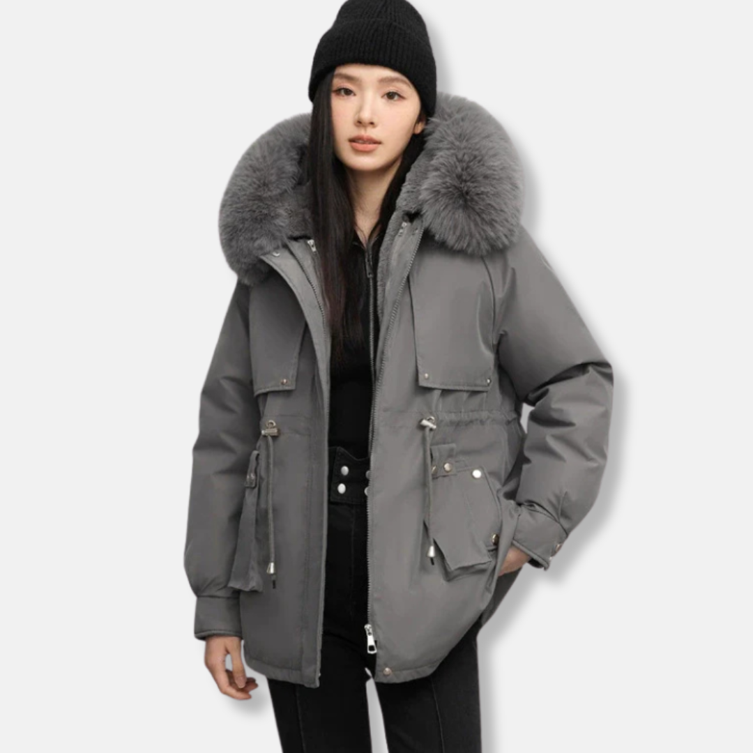 VogeLuxe | Women’s Short Fur-Trimmed Parka 3
