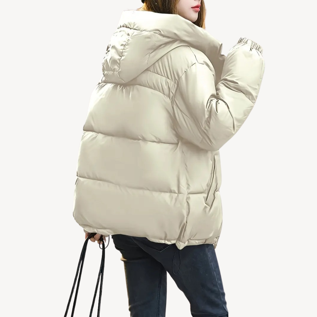 VogeLuxe | Women’s Short Winter Puffer Jacket 1
