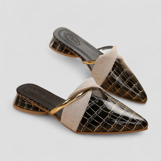 VogeLuxe | Women’s Snake Pattern Closed Toe Slippers 0