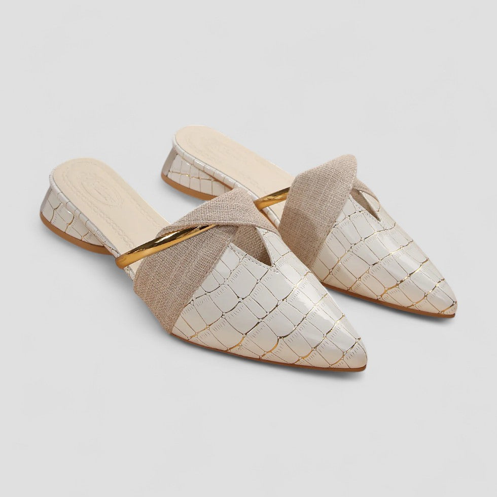 VogeLuxe | Women’s Snake Pattern Closed Toe Slippers 2