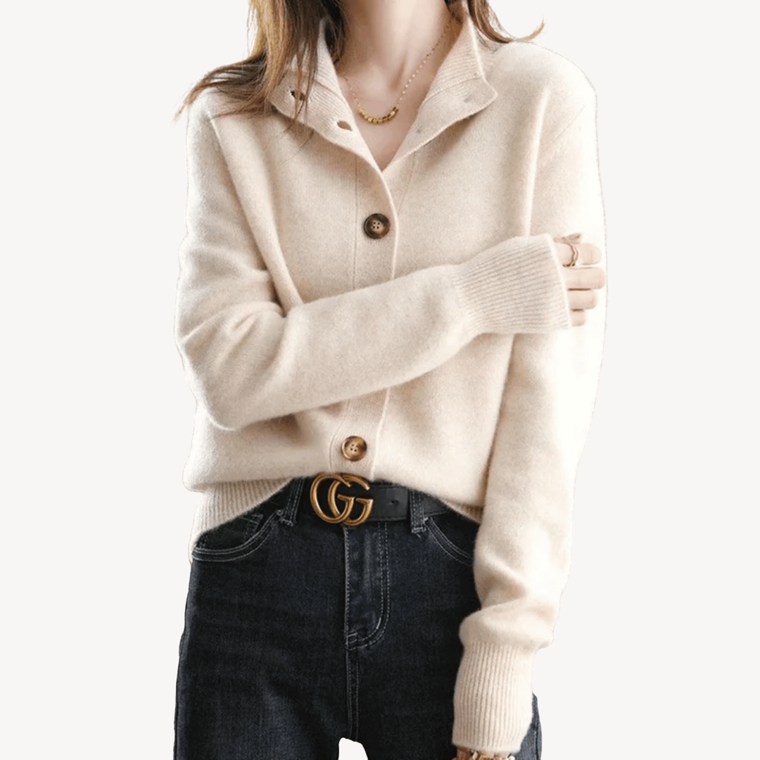 VogeLuxe | Women’s Vintage Cashmere Knitted Cardigan 3