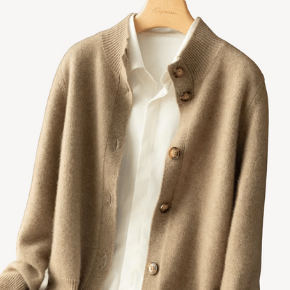 VogeLuxe | Women’s Vintage Cashmere Knitted Cardigan 5