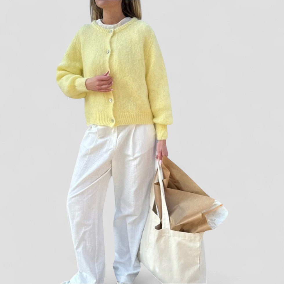 VogeLuxe | Women’s Vintage Knit Cardigan 0