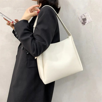 Large Leather Tote Bag with Pocket