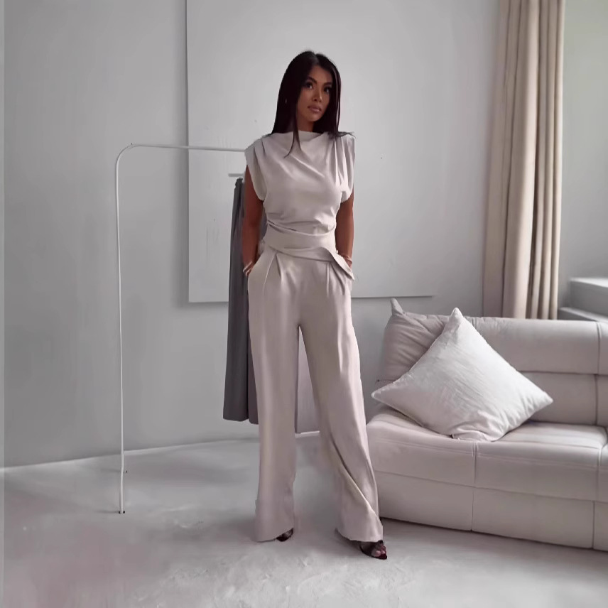 Classic 2 Piece Chic Ladies Outfit