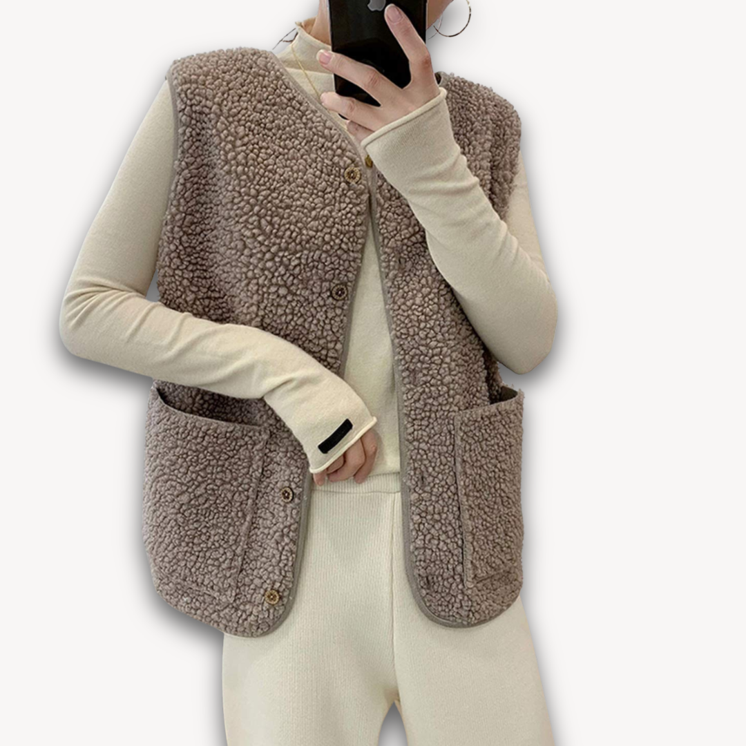 Women's Sherpa Fleece Vest - Soft Plush Sleeveless Jacket with Pockets - Casual Winter Wear 1