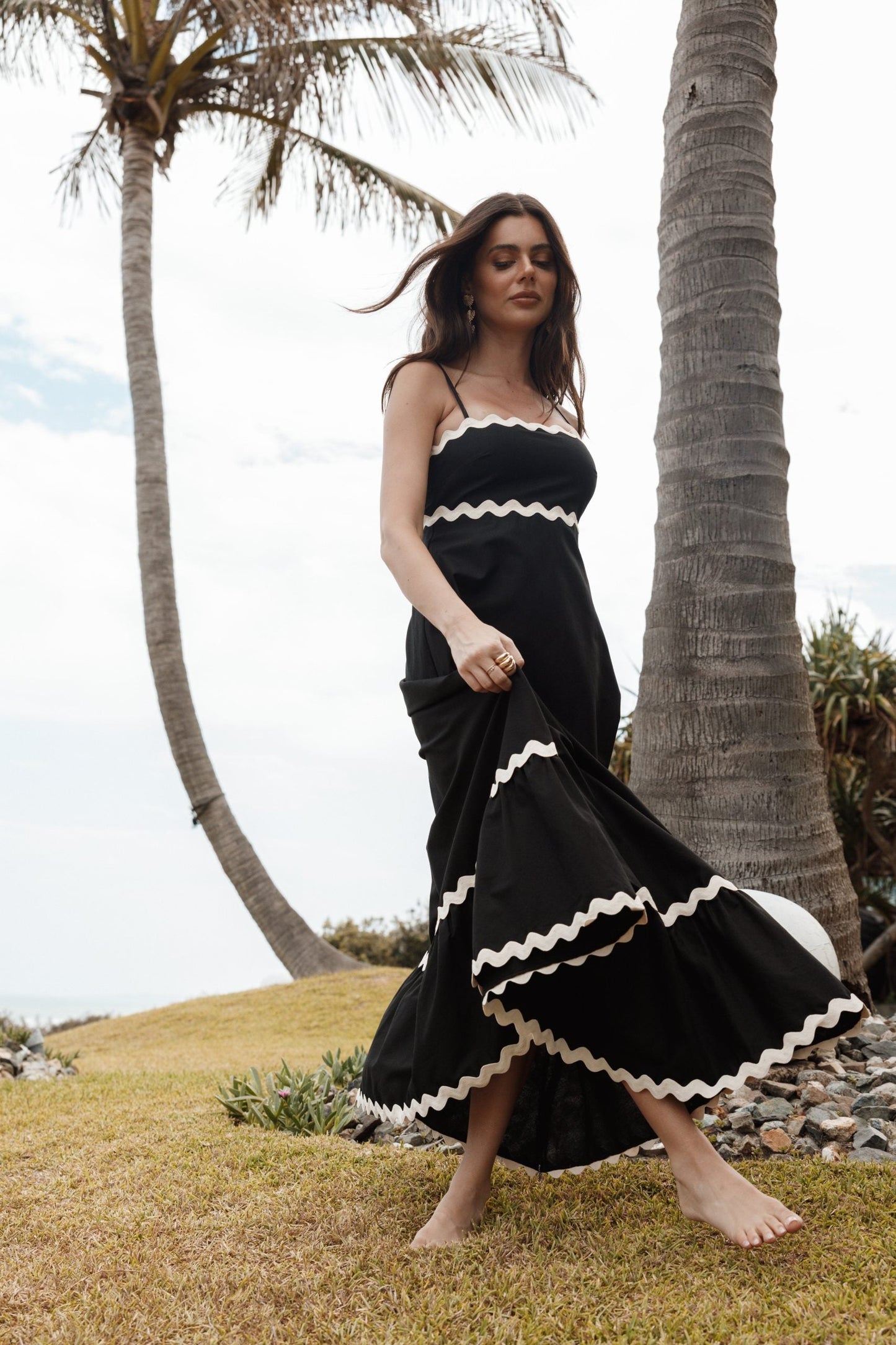 Chic Black Maxi Strap Dress for Women