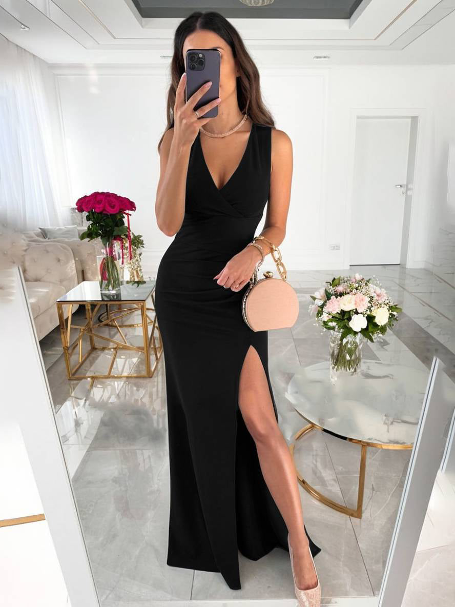 Elegant Ladies Evening Gown with High Slit