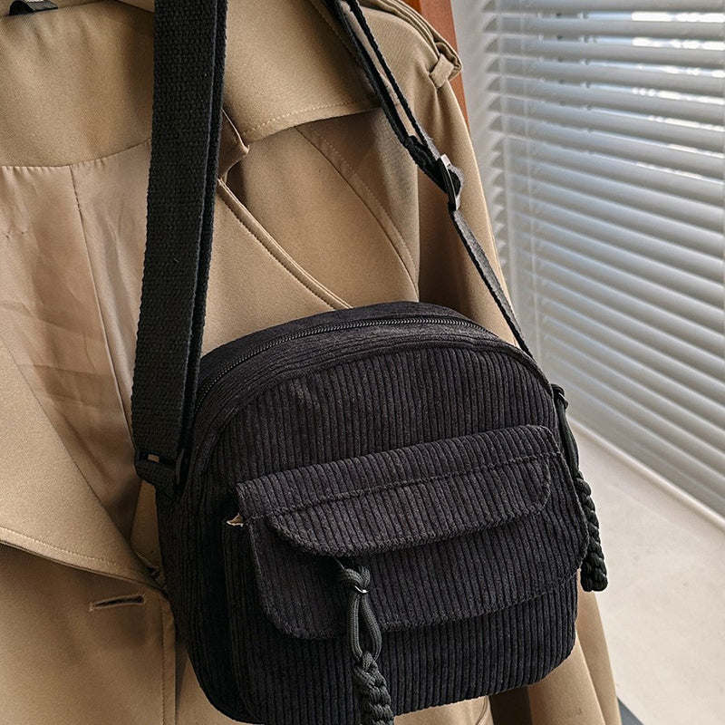 Small Zipper Pouch Crossbody Purse