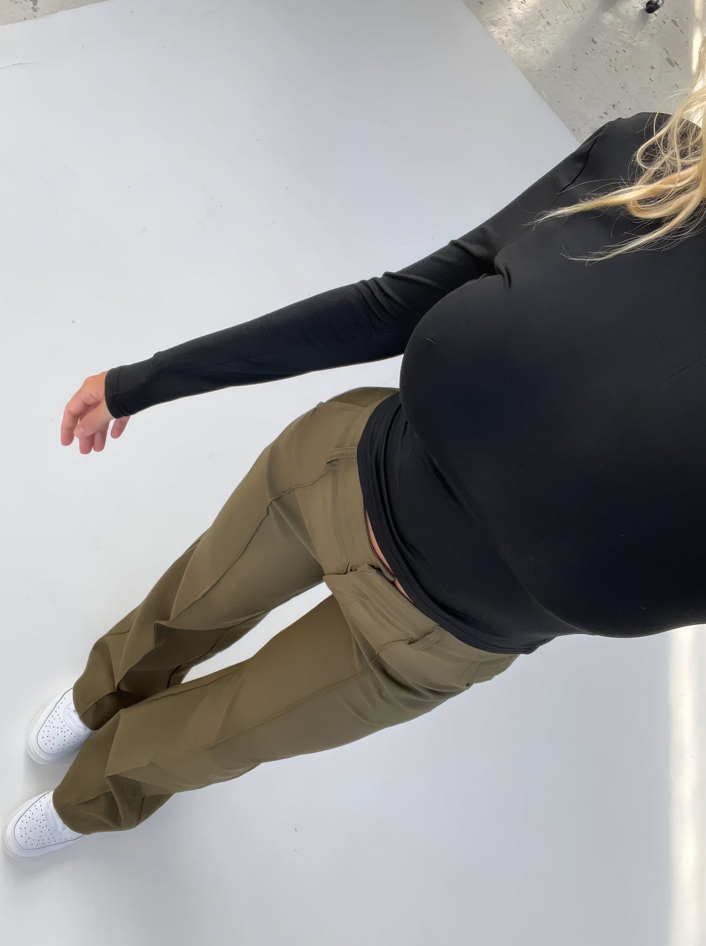 Classic Fit Women's Straight Leg Pants with Crease Detail