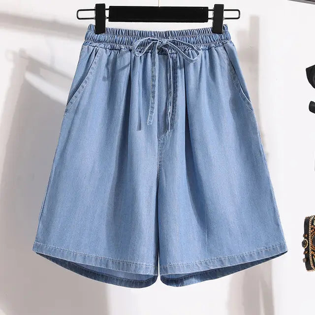 Comfortable Women's Elastic Waist Wide Shorts