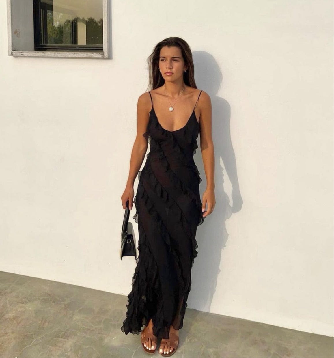 Elegant Long Evening Dress with Ruffle Strap