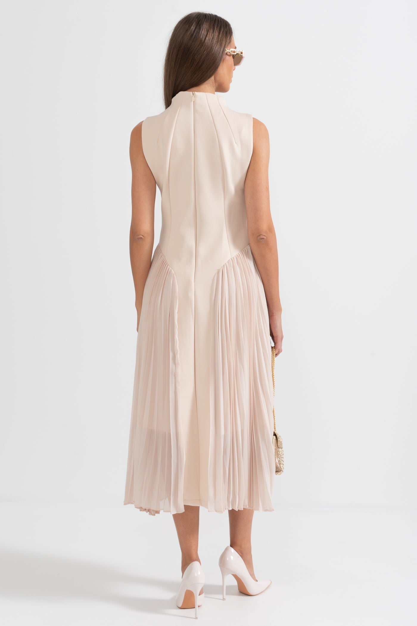 Elegant Sleeveless Party Dress Pleated Midi