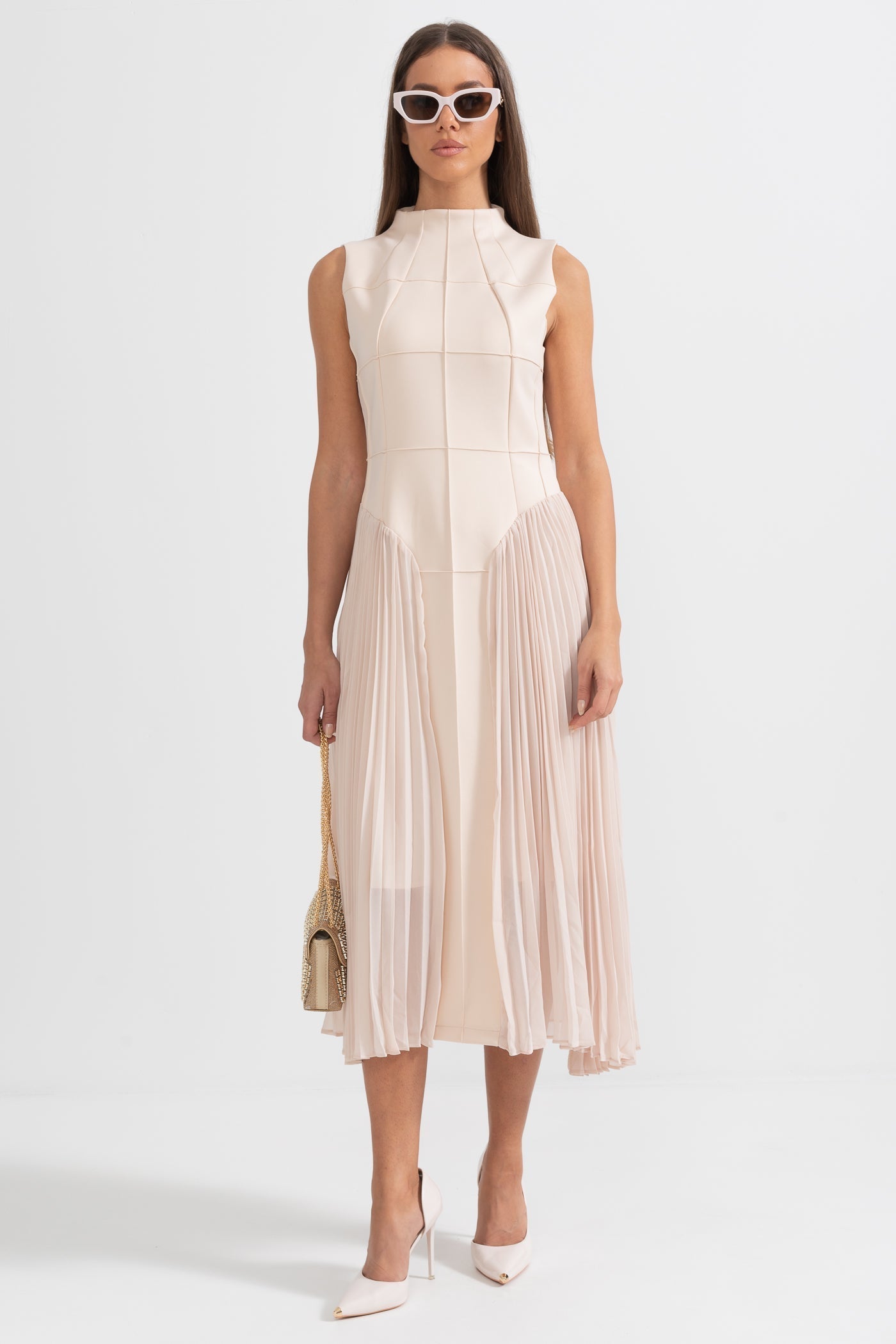 Elegant Sleeveless Party Dress Pleated Midi - Luxivelle