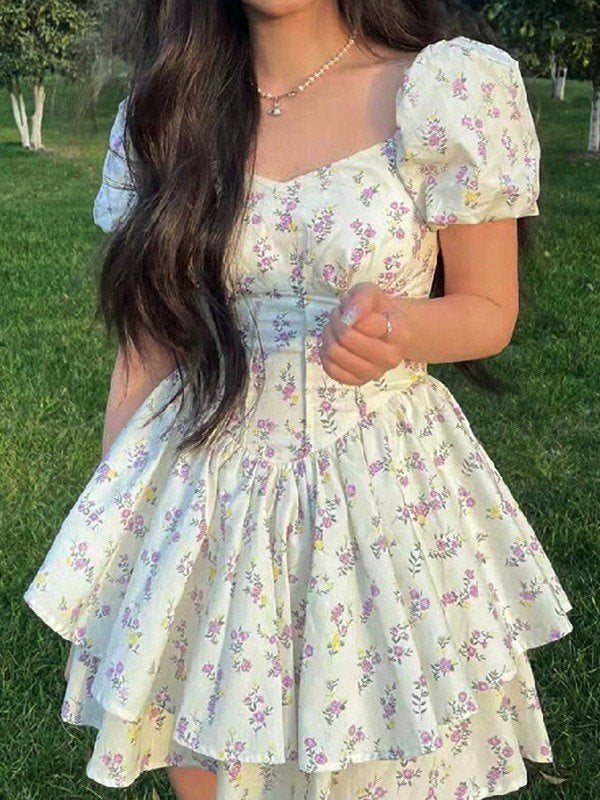Chic Short Floral Square Neck Dress