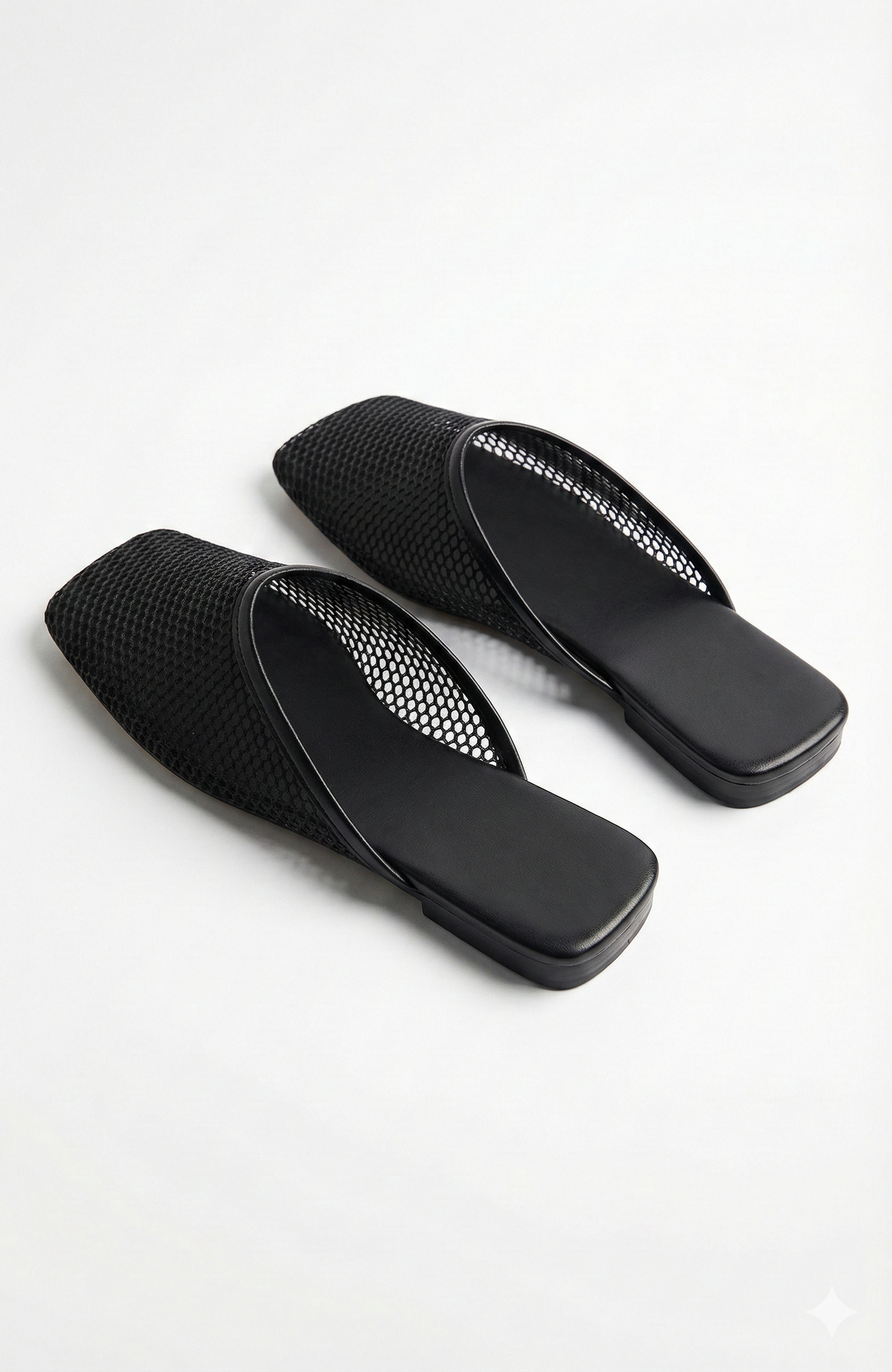 Comfortable Women's Breathable Slip On Flats