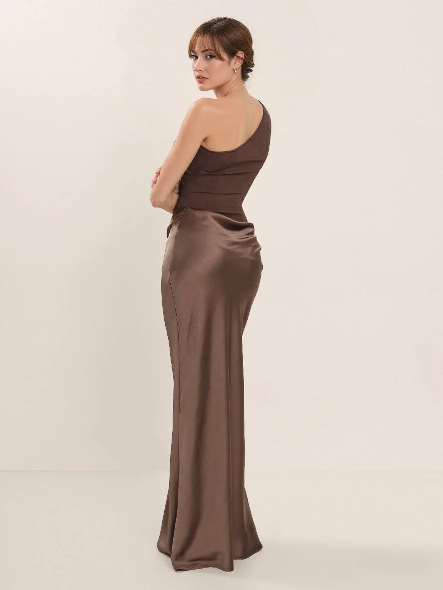 Elegant Ladies One Shoulder Evening Gown