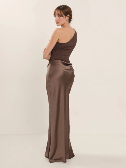 Elegant Ladies One Shoulder Evening Gown