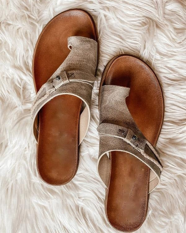 Comfortable Flat Sandals for Women
