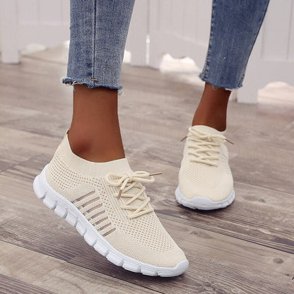 Ladies Comfortable Jogging Shoes - Luxivelle