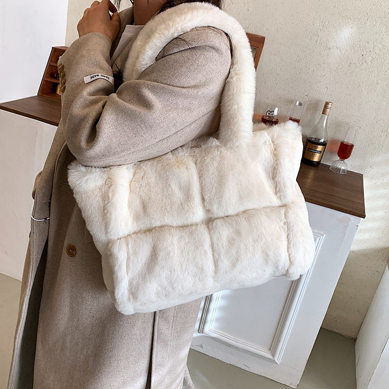 Big Ladies Leather Handbag Shoulder Bag