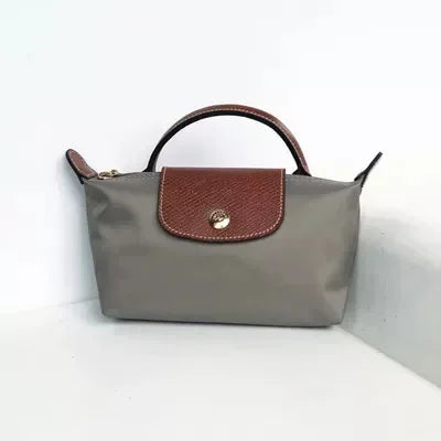 Compact Stylish Purse for Daily Basics