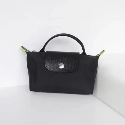 Compact Stylish Purse for Daily Basics